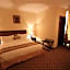 Caravan Hotel