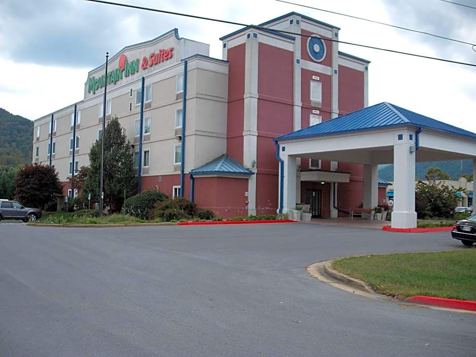 Mountain Inn & Suites
