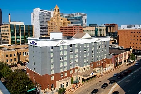 Hilton Garden Inn Rochester Downtown