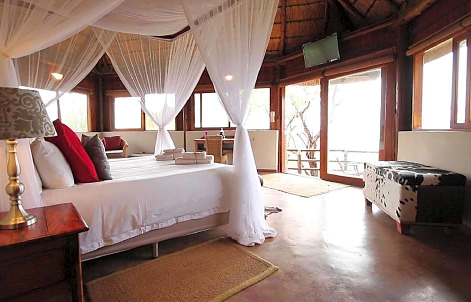 Shayamoya Tiger Fishing And Game Lodge