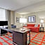 Hampton Inn By Hilton And Suites Downtown Cincinnati