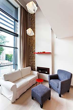 Apartment - Split Level