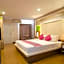 Charoenchit House