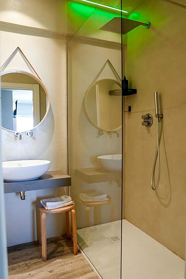 Hotel Thea