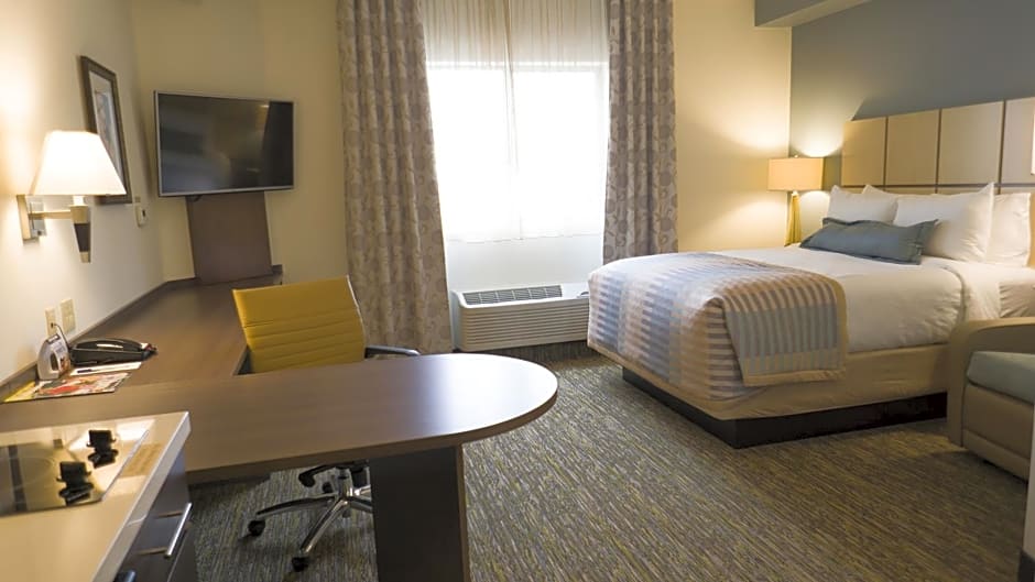 Candlewood Suites Vancouver/Camas