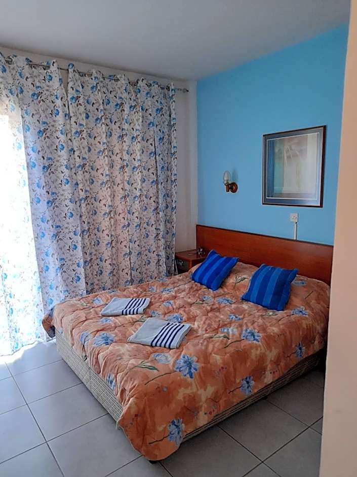 Onisillos Hotel