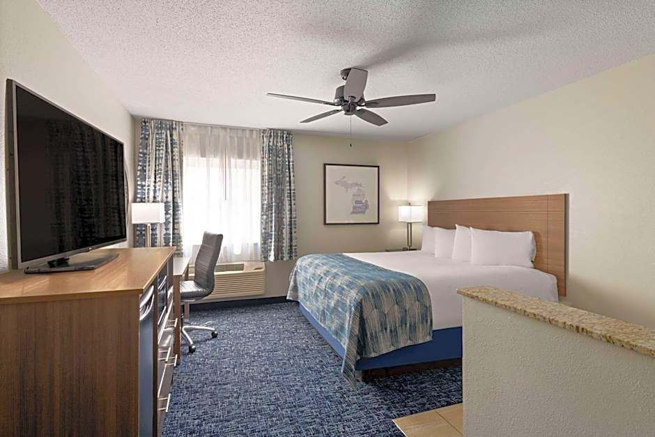 Baymont by Wyndham Mt. Pleasant