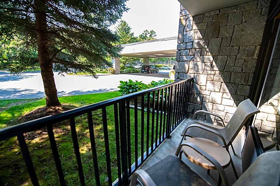 Holiday Inn Bar Harbor Regency Hotel By IHG