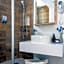 Limehome Barcelona Carrer de Fontcoberta - Digital Access