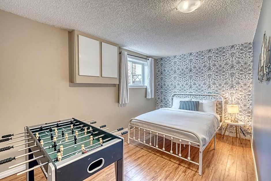 Boho Retreat w/King Bed on Bow River Pathway