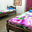 OYO Life 1972 Aman Family Inn Syariah