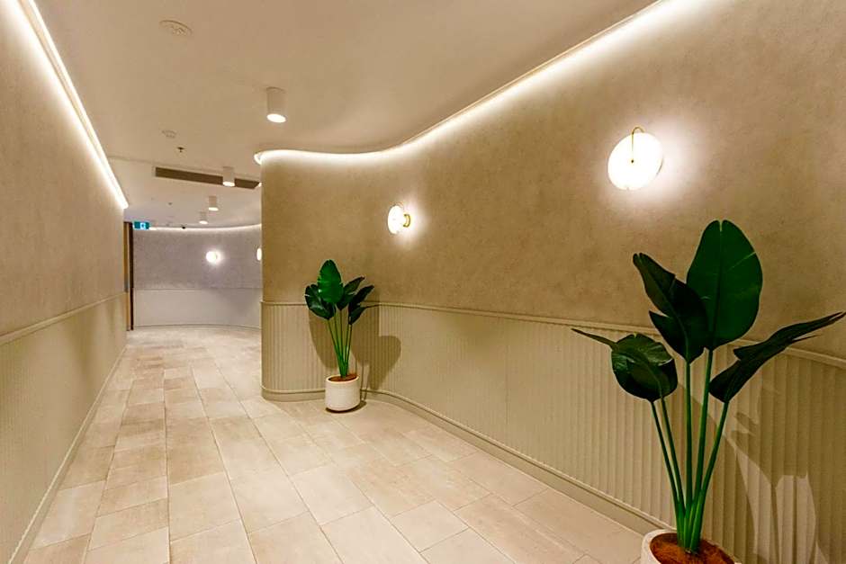 Evolution Apartments