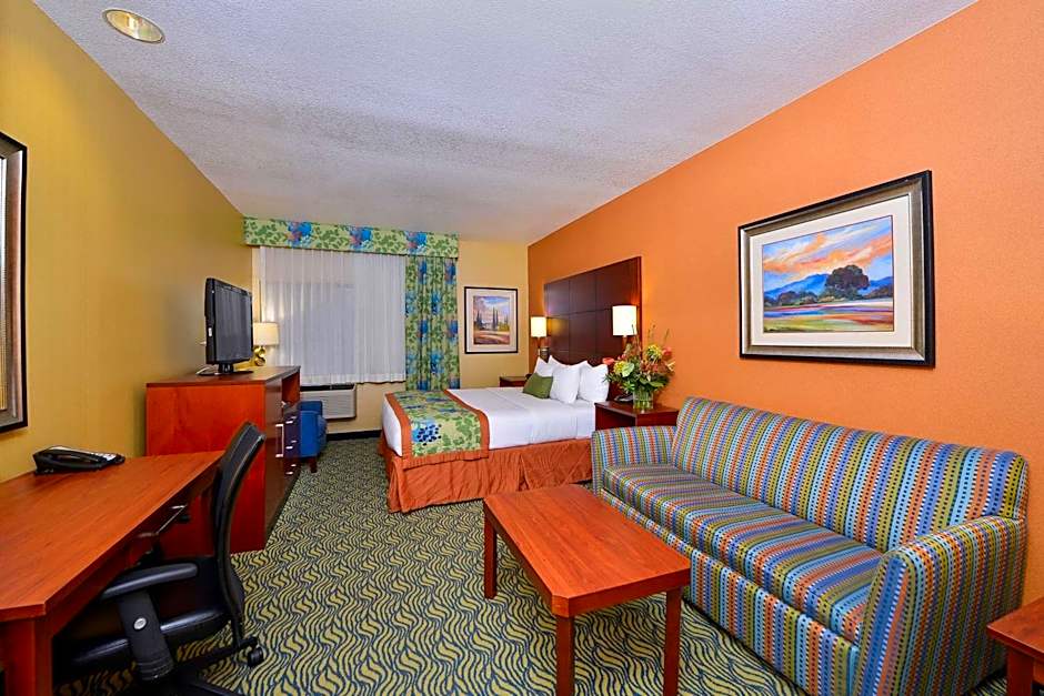 Best Western Plus Fresno Inn