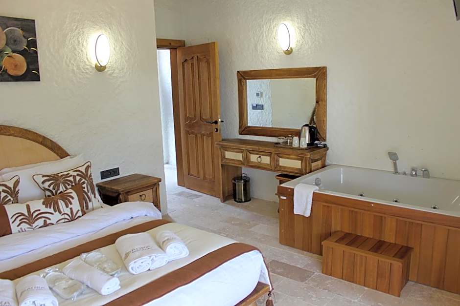 Aura Village Alacatı
