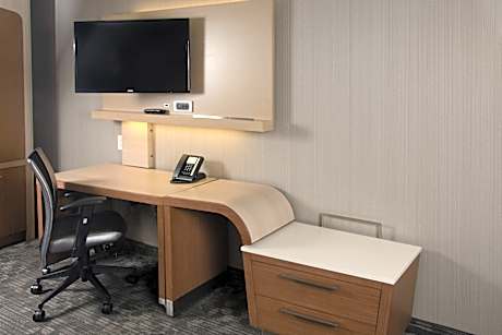 Studio, 2 Queen Beds