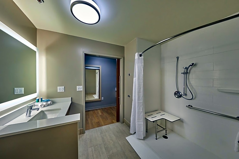 Holiday Inn Express and Suites - Hermiston Downtown By IHG