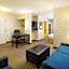 Holiday Inn Express & Suites Alpharetta By IHG