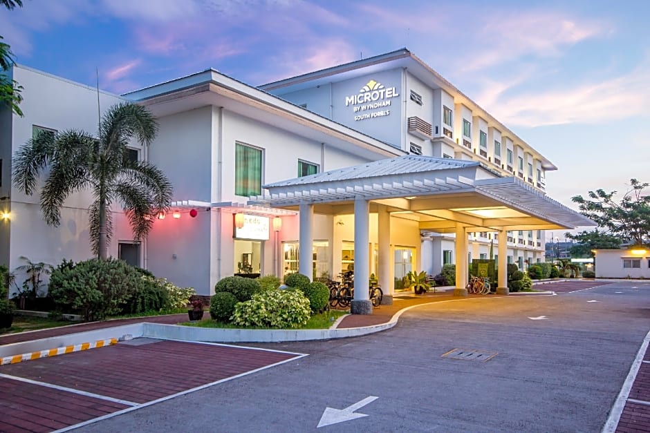 Microtel By Wyndham South Forbes - Nuvali Sta. Rosa