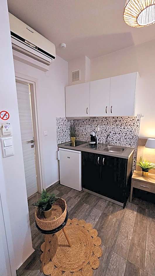 Niriides boutique suites