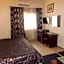 Dreamland Suites