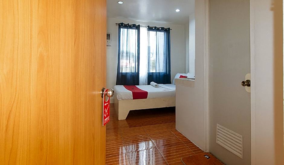 RedDoorz At Goldentown Hotel Davao City – Davao City, CO