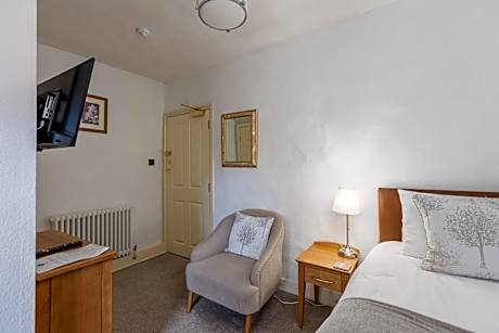 Classic Single Room with Shower