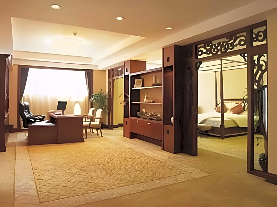 Wuyi Country Garden Phoenix Hotel
