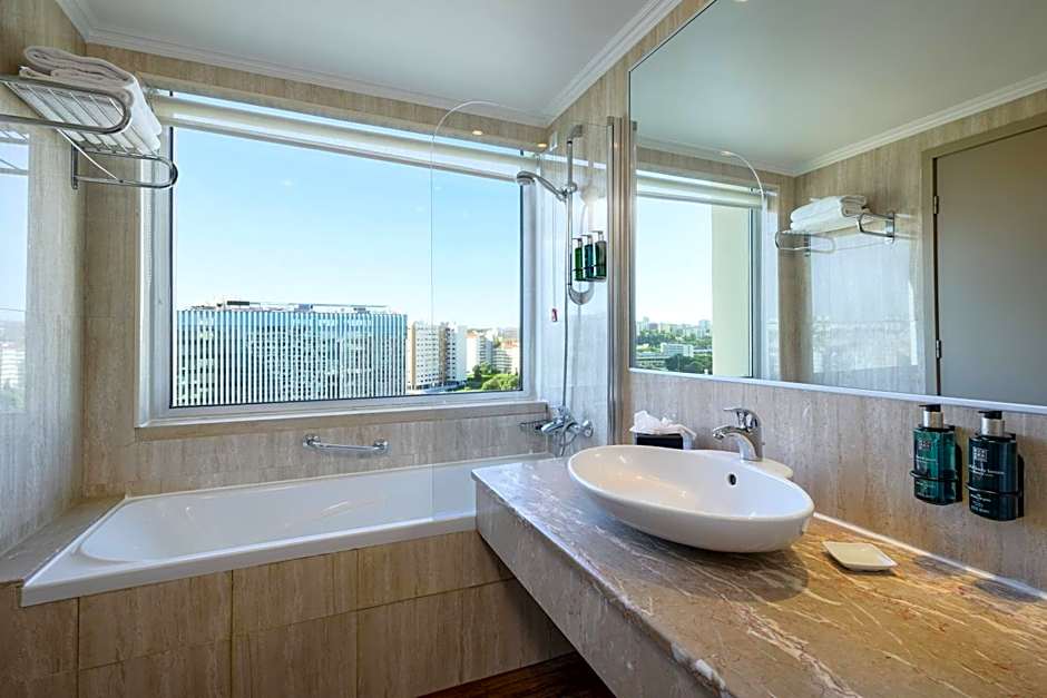 Melia Lisboa Oriente Hotel