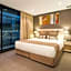 Oaks Adelaide Horizons Suites