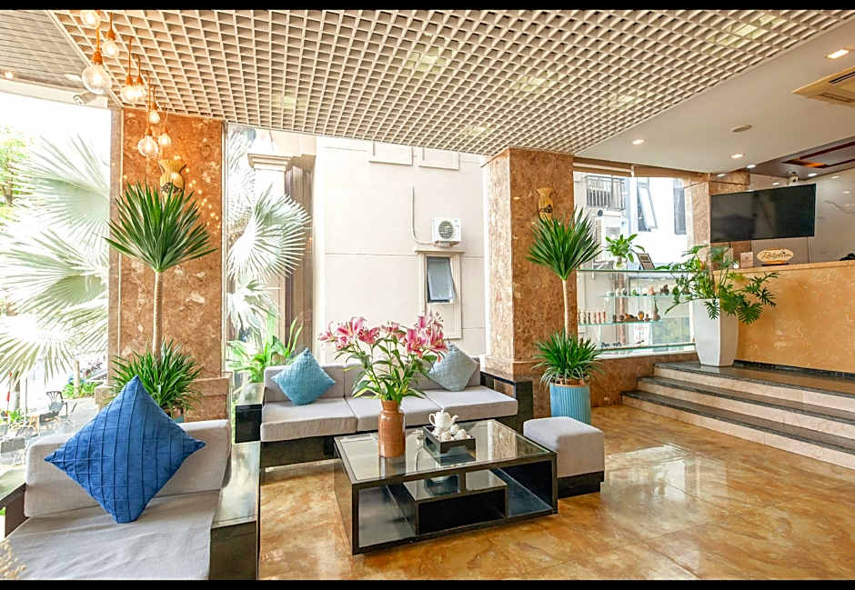 Waikiki Beach Hotel Da Nang