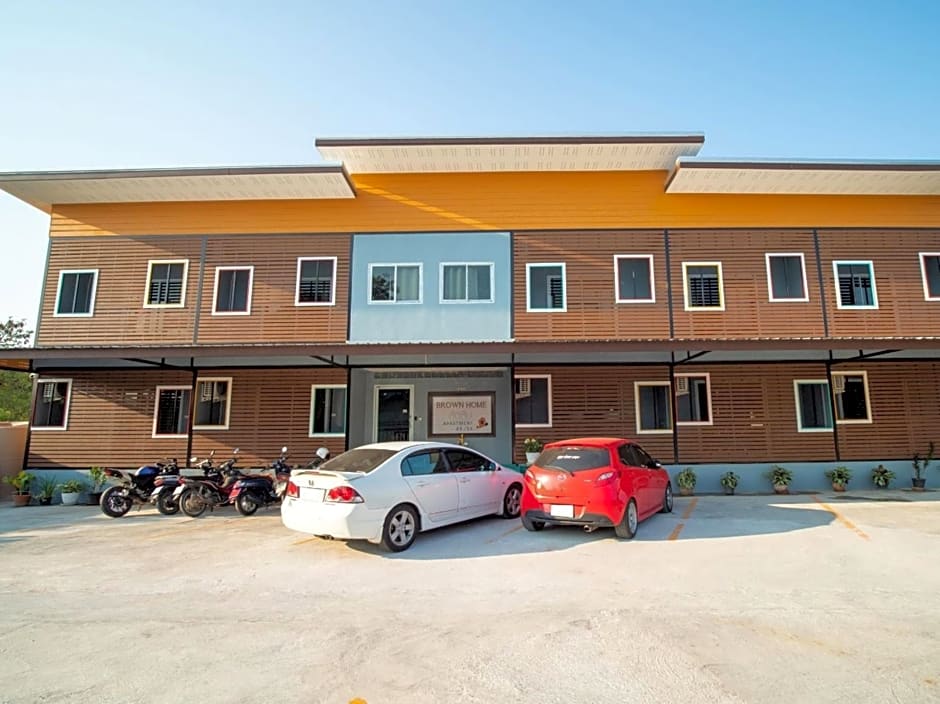 Brown Home Sattahip @ 19