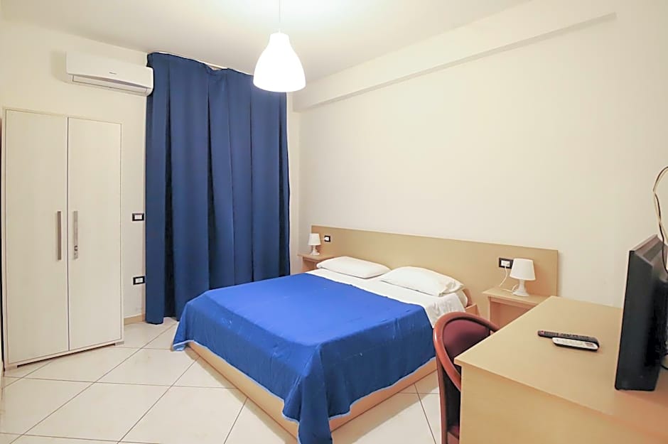 max hotel e restaurant