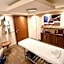 King Suites Hotel
