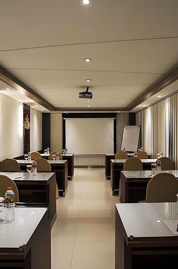 Verwood Hotel and Serviced Residence