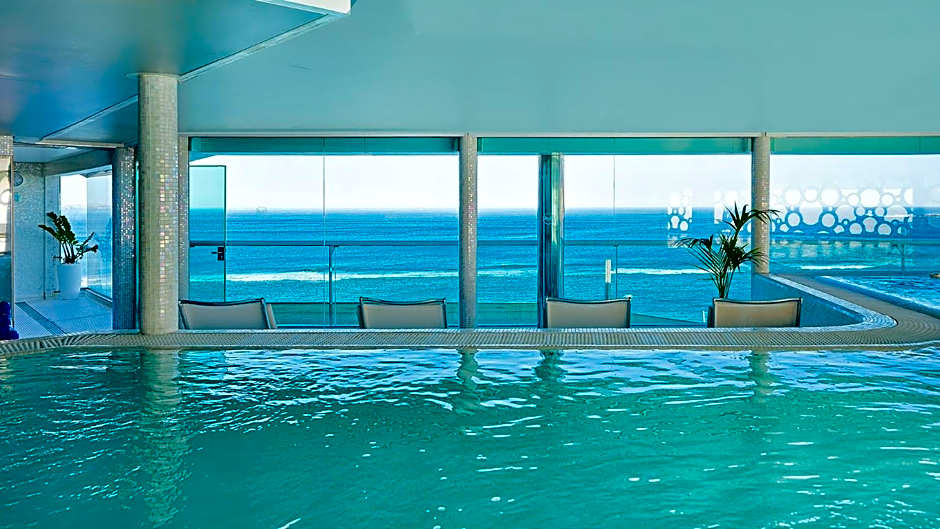 BULL Reina Isabel & SPA