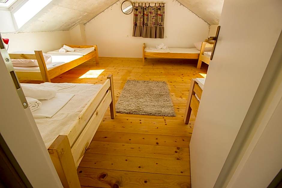 Hostel Omiš