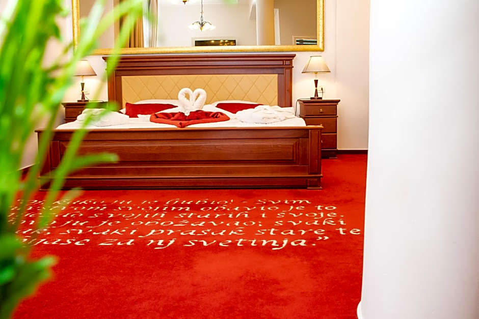 Hotel & Restoran Dvorac Gjalski