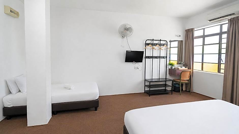 Swing & Pillows @ Grand Inn George Town Penang