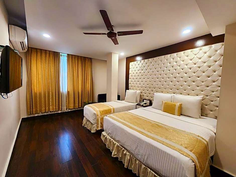 Hotel Lee International