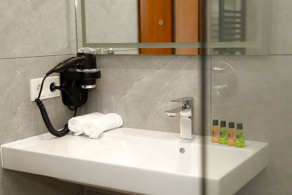 Main Spessart Terrasse Hotel