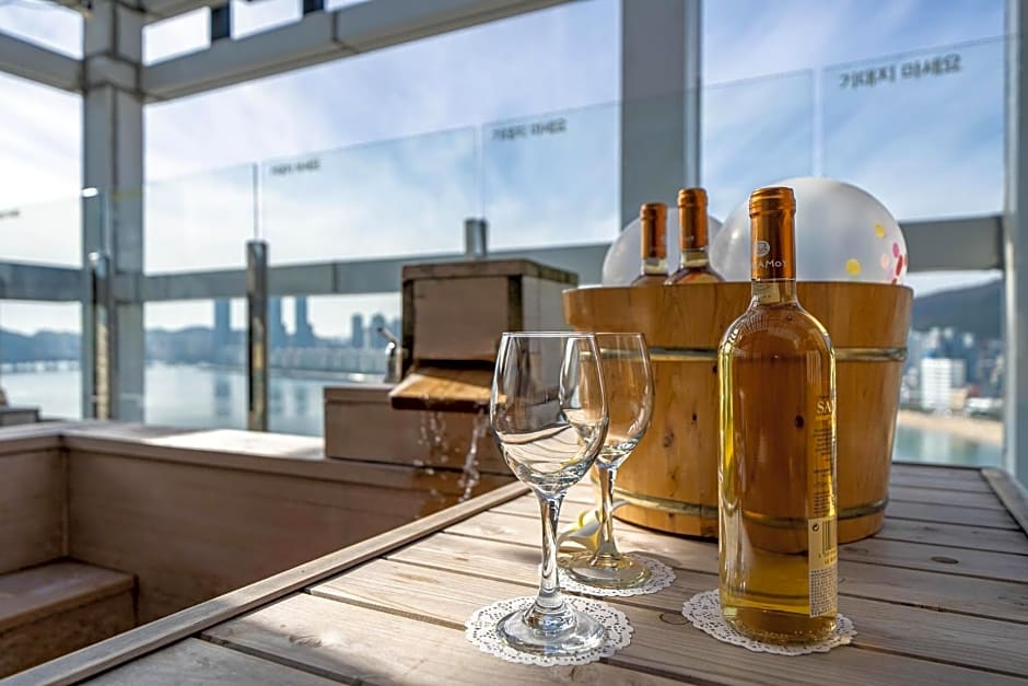 Gwanganli The Club Hotel