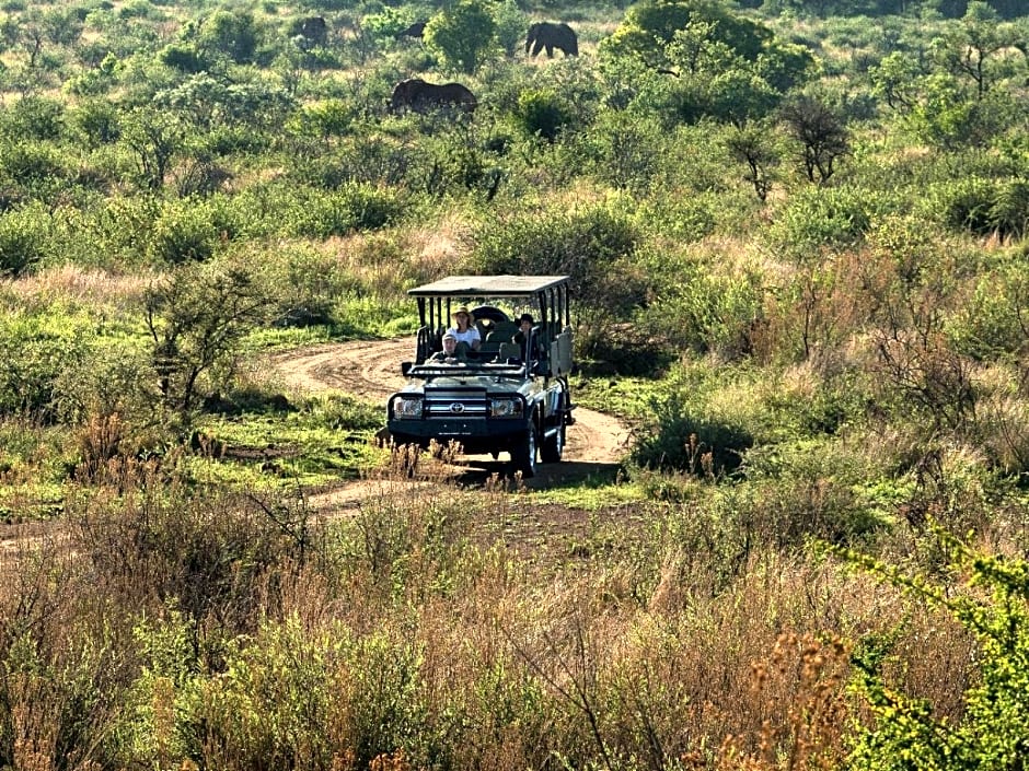 Mbazo Safaris