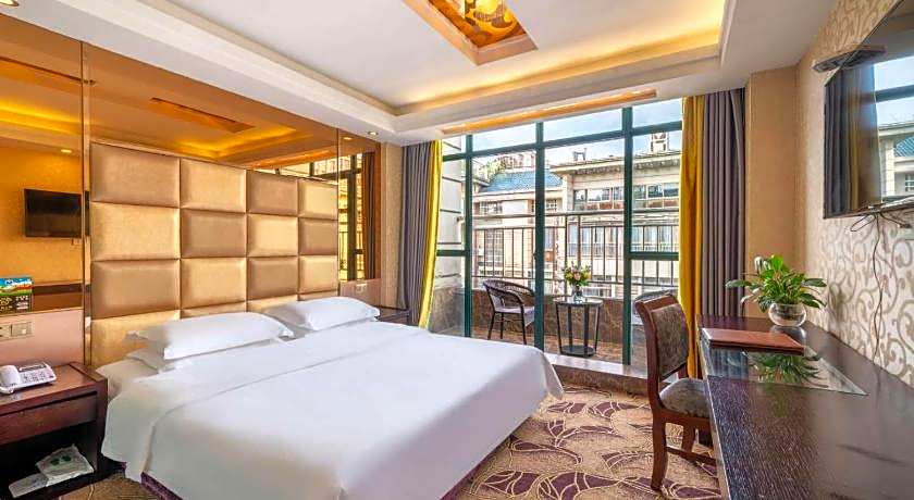 Yiwu Yuejia Business Hotel