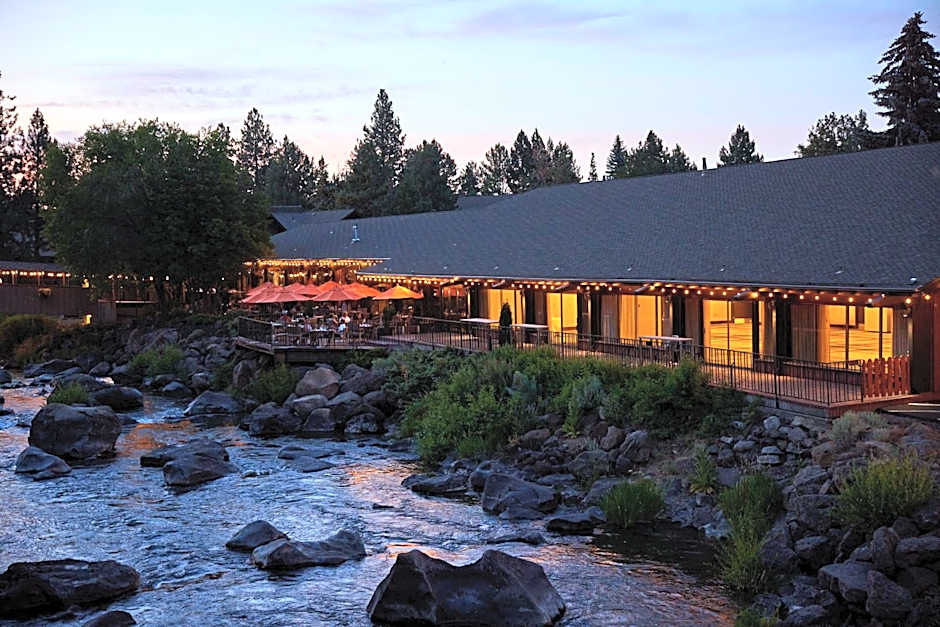 Riverhouse Lodge