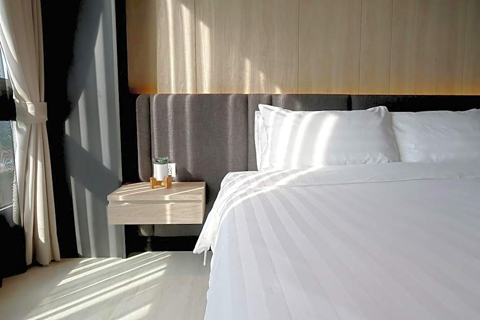 Seaview 2bed 2bath 19Fl at Veranda Residence Pattaya