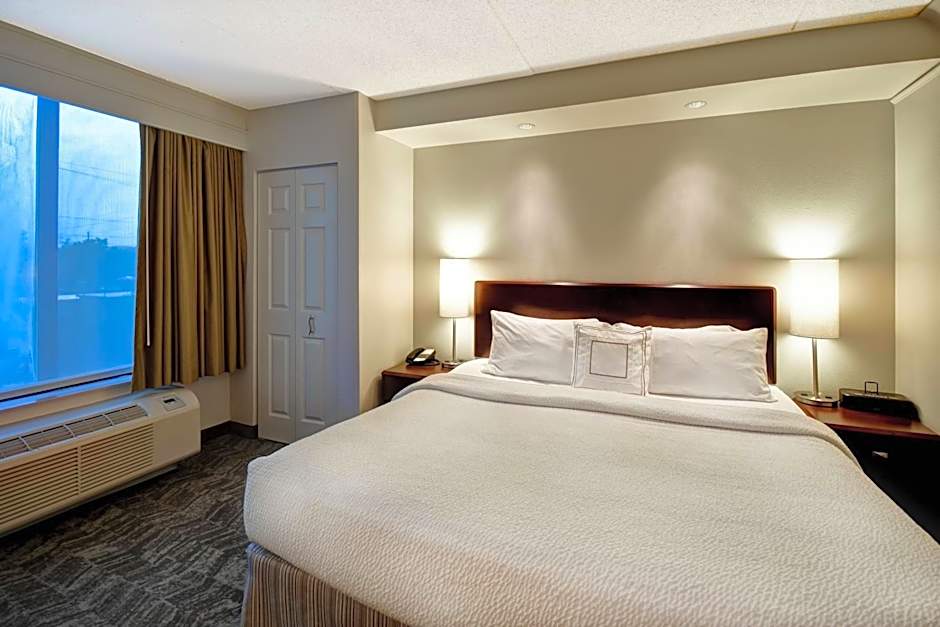 SpringHill Suites by Marriott Louisville Airport