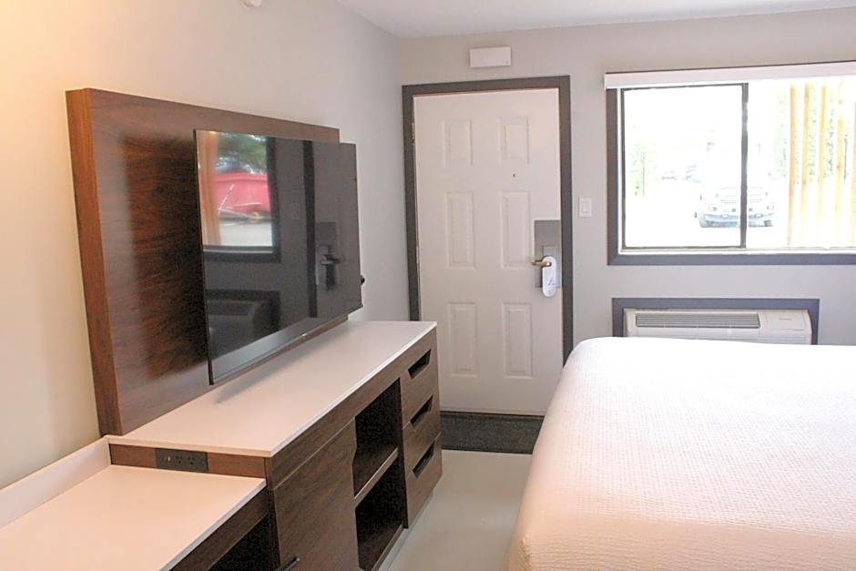 Coast Courtenay Hotel