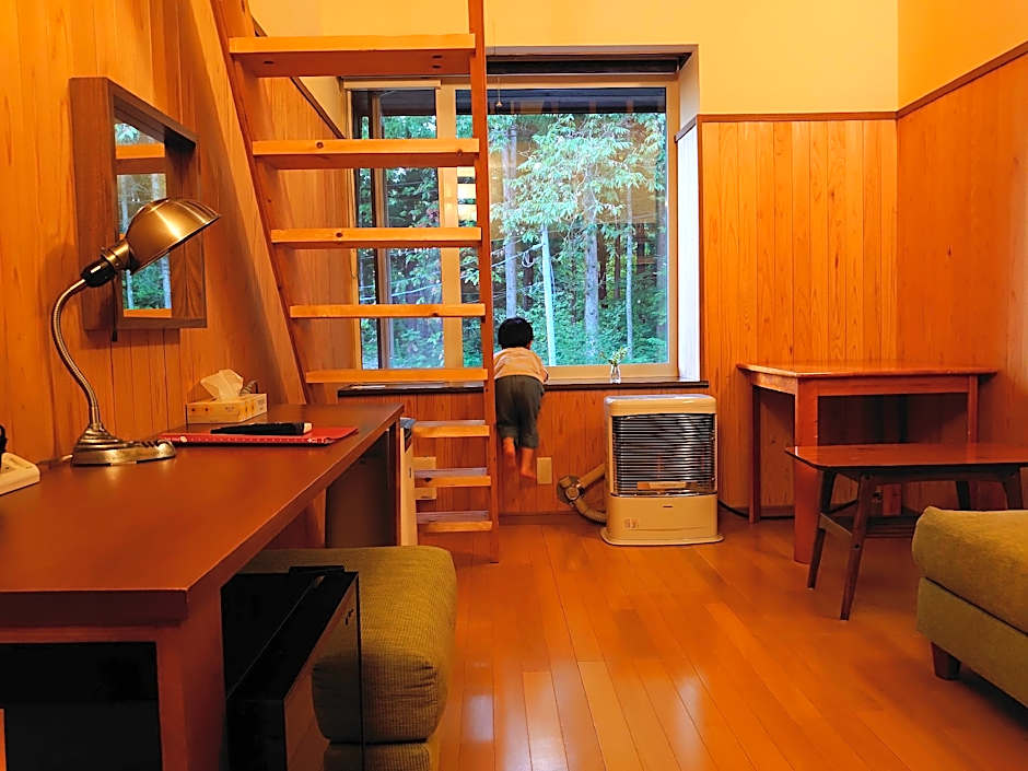 Cafe & inn That Sounds Good