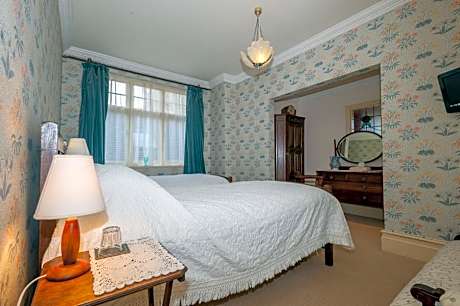 Double Room with Shower