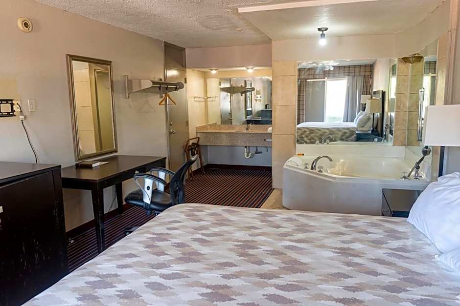 La Casa Inn Albany Near Tifton GA I 75